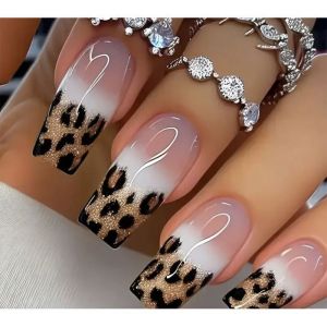 set manucure pr&ecirc;ts &agrave; poser 24 capsules + 5 accessoires ballerine dor&eacute; l&eacute;opard LH ORIGINAILS