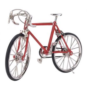 Vélo miniature pour maison de poupée 1/10 - QIILU - Rouge en alliage - Jouet pour enfant
