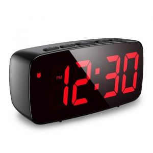 Réveil Numérique Réveil LED Petite Horloge avec Snooze Luminosité Réglable Mode Jour de Travail 2 Modes dAlimentation (Rouge)