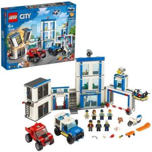 Jouet de construction - LEGO - Le Commissariat de Police - 743 pièces - Mixte - A partir de 6 ans