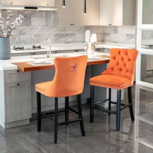 Lot de 2 Tabouret de bar velours capitonn&eacute; pieds en bois garniture chrom&eacute;e orange