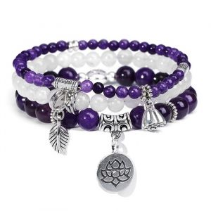 Bracelet en cristaux naturelsperles de pierres pr&eacute;cieuses pour la gu&eacute;rison Reikibracelet extensible avec breloque feuille de