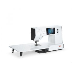 Machine &agrave; coudre Bernette B77