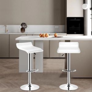 YIPEEMA. LOT DE 2 TABOURETS DE BAR TABOURET DE BAR PIVOTANT R&Eacute;GLABLE EN HAUTEUR AVEC ASSISE EN PU BLANC 38 X 38 X (63-83) CM.
