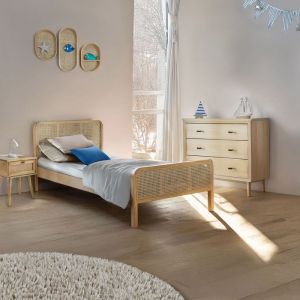 Chambre lit cannage enfant et chevet bois naturel ANNA 90x190 - Bois naturel - Terre de Nuit