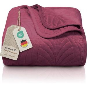 Couvre lit 2 Personnes 220x240 cm u2013 Dessus de lit matelass&eacute; Motif Feuilles u2013 boutis d&eacute;co en Bordeaux#220x240 M JETEE DE LIT