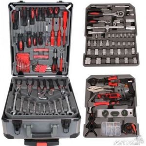 Caisse à outils - SWISS KRAFT - Valise en aluminium - 186 outils - Chrome vanadium - 4 compartiments