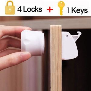 4 PCS Bloque Magnétique et 1 PCS Clé Loquet Placard Kit de Sécurité Bébé Loquet Serrure Armoire Tiroirs pour Bureau Armoire Placard