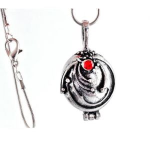 LCC®Collier femme fantansie/Vampire Diaries Inspire Collier Chaine Pendentif Verveine Elena Gilbert Fans Medaille Tendance/Livraison