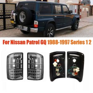 de Feux Arri&egrave;Re &agrave; Ampoule LED pour Nissan Patrol GQ 1988-1997 26555-05J00 Feu de Clignotant de Frein de Pare-Chocs Arri&egrave;Re Fum&eacute;