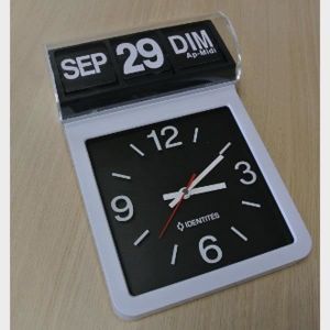 Horloge calendrier Flip Flap