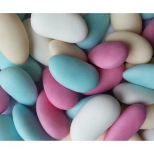 Drag&eacute;es amandes multicolore