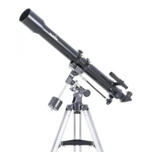 Lunette astronomique 70/900 Sky-Watcher sur monture équatoriale EQ1