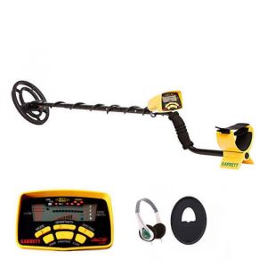 D&eacute;tecteur de m&eacute;taux Garrett Ace 250 avec casque et prot&egrave;ge disque