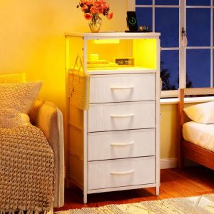 Table de Chevet avec Multiprise et LED Table d&rsquo;Appoint avec 4 Tiroirs  Ports USB niche et 4 Poches Lat&eacute;rales Moderne PU Blanc