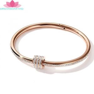Bracelet femme de création de bracelet simple exagéré avec cercle de diamant complet en acier titane (Peut être ouvert)