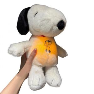 Peluche Bébé Snoopy Lumineuse et Musicale - Veilleuse Apaisante pour Sommeil et Éveil - Dès la Naissance - 28CM