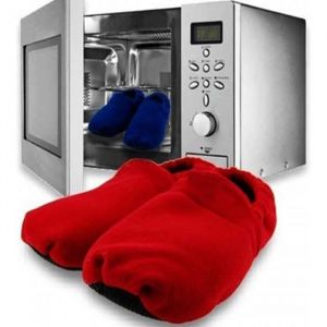 Chaussons chauffants micro-ondes Rouge - PlaneteDiscount - 90 min de chaleur diffuse et de bien-&ecirc;tre