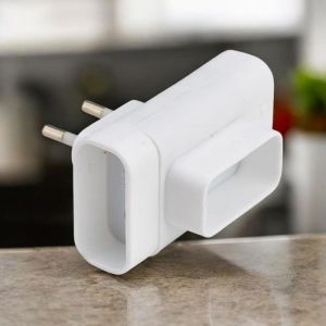 Multiprise - Triplite - 3 Prises - 3x6A - 230V - Plastique Résistant