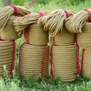 Corde 30M Diam&egrave;tre 8MM Corde De Chanvre Naturel &Eacute;pais Jute Corde De Chanvre Corde Forte Craft pour DIY Arts Crafts Cadeau