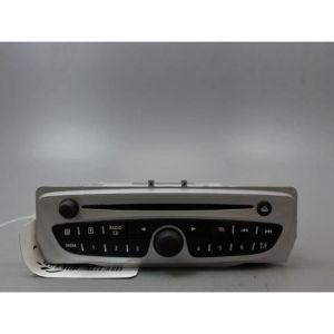 KIT DINSTALLATION DAUTORADIO - AUTORADIO  RENAULT GRAND SCENIC MONOSP. III Phase 1 LONG 2009-2011 281158115R  PIÈCES  DOCCASION