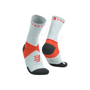 Compressport Ultra Trail V2.0 Chaussettes Gris/argent - Taille I