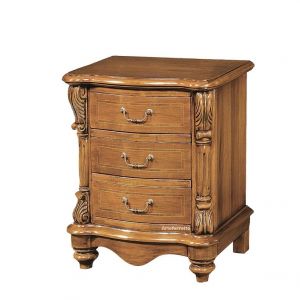 Table de chevet classique