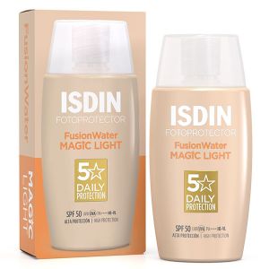 Isdin Fusion Water Color Light Cr&egrave;me Solaire Visage Teint&eacute;e SPF50 50ml