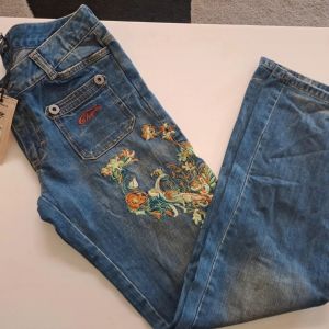 Chipie  Jeans Jeans brodé  neuf CHIPIE