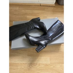 Maison Minelli  Bottes Bottes femme minelli noires T36. TBE