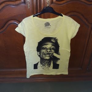 Eleven Paris  T-shirt tee-shirt