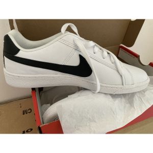 Nike  Baskets basses Nike court royal