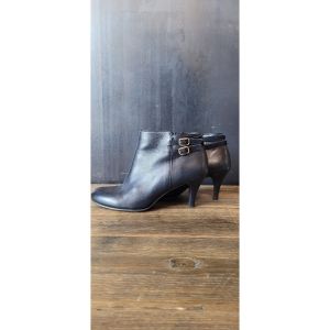 Cosmo Paris  Boots Bottine cuir noir CosmoParis