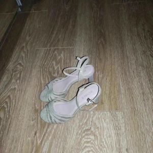 Menbur  Sandales Sandales femme