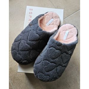 Esprit  Chaussons Pantoufles Esprit neuves T39
