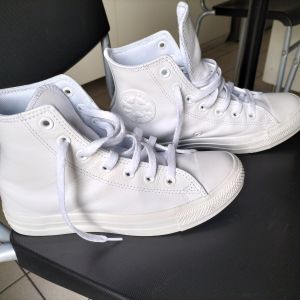 Converse  Baskets montantes Converse cuir femme blanche