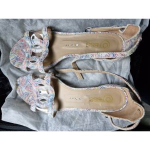 Otess / Zo&iuml;  Sandales Escarpins multicolores