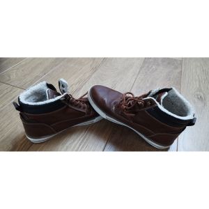 Mustang  Baskets montantes Baskets montantes fourr&eacute;es marron Mustang - taille 41