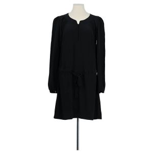 Vanessa Bruno  Robe courte Robe en soie noire