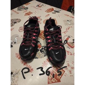 Nike  Baskets basses enfant Nike p6000 fille