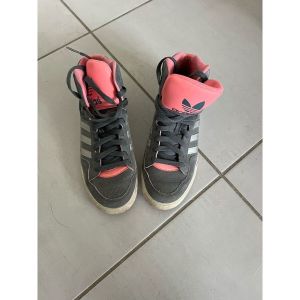 adidas  Baskets montantes Adidas baskets montantes