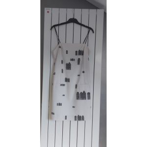 Cop Copine  Robe courte Robe fine bretelle avec blouse noire transparente