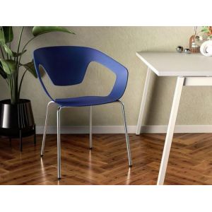 Lot de 4 chaises de collectivité pratique