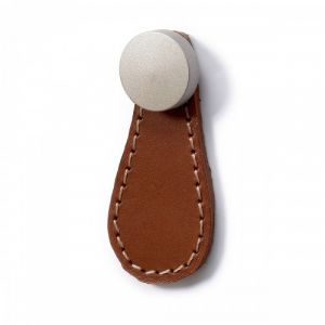 Bouton de meuble tirette Galati -long 27mm -larg 3mm -H 57mm - par 4 - cuir brun clair HETTICH