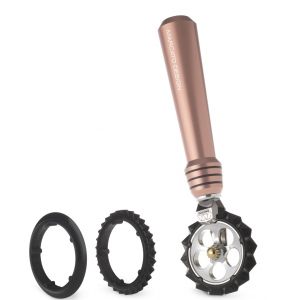 Roulette coupe-pâte Pastawheel Rose Marcato Design