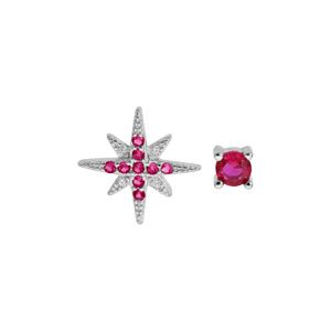 Boucles d'oreille en argent rhodié 1 étoile oxydes blancs sertis et 1 oxyde rouge serti griffe avec fermoir poussette