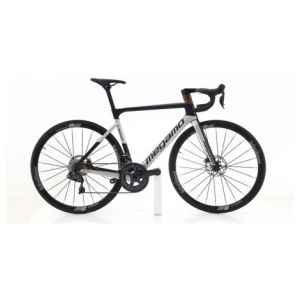 megamo pulse elite di2 11v    gris   velo de route   megamo   tres bon etat