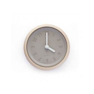 Horloge murale en bois et b&eacute;ton aiguilles blanches