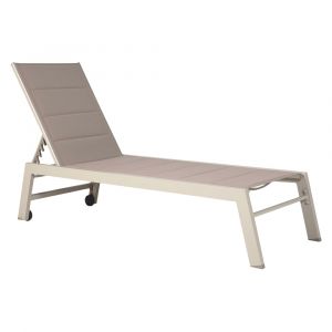 Bain de soleil en textil&egrave;ne taupe et aluminium taupe