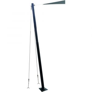 Mat de fixation inclin&eacute; pour voile d'ombrage